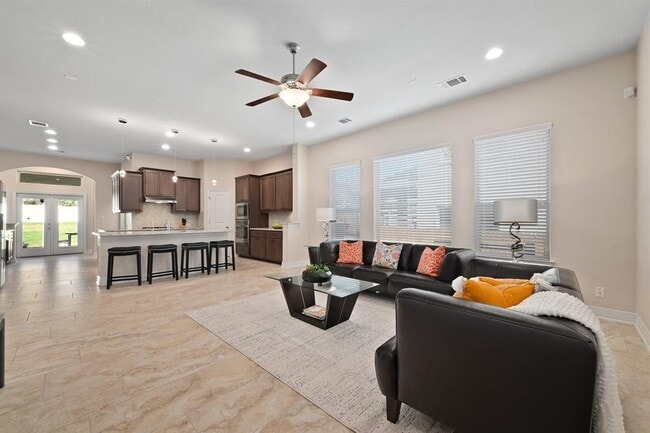 Building Photo - 6321 Llano Stage Trl