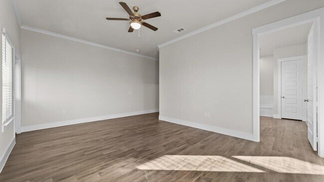 Building Photo - 1109 Saffira-