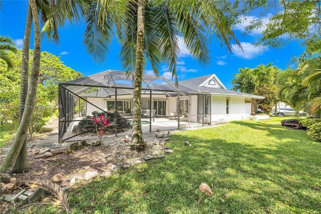 Building Photo - 5706 Guava Dr