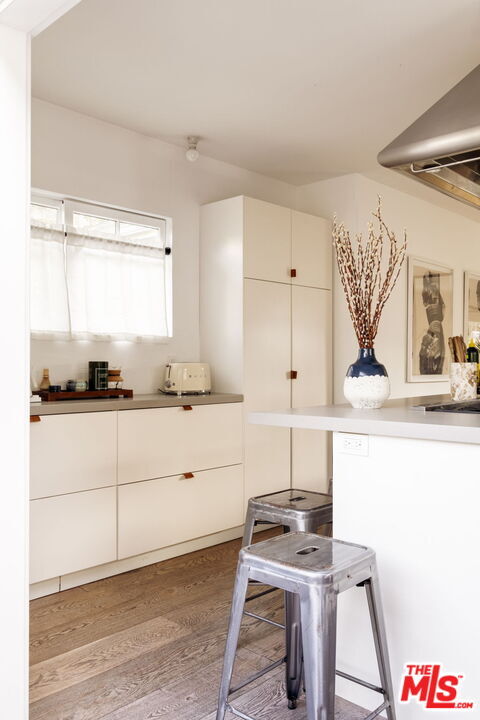 Building Photo - 601 Crestmoore Pl