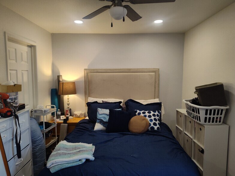 Bedroom 1 - 1365 Crafton Ave