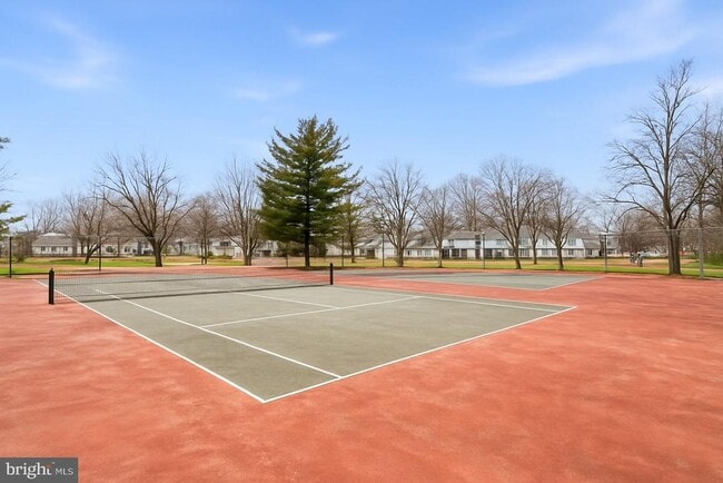 Building Photo - 1404 Woodhollow Dr