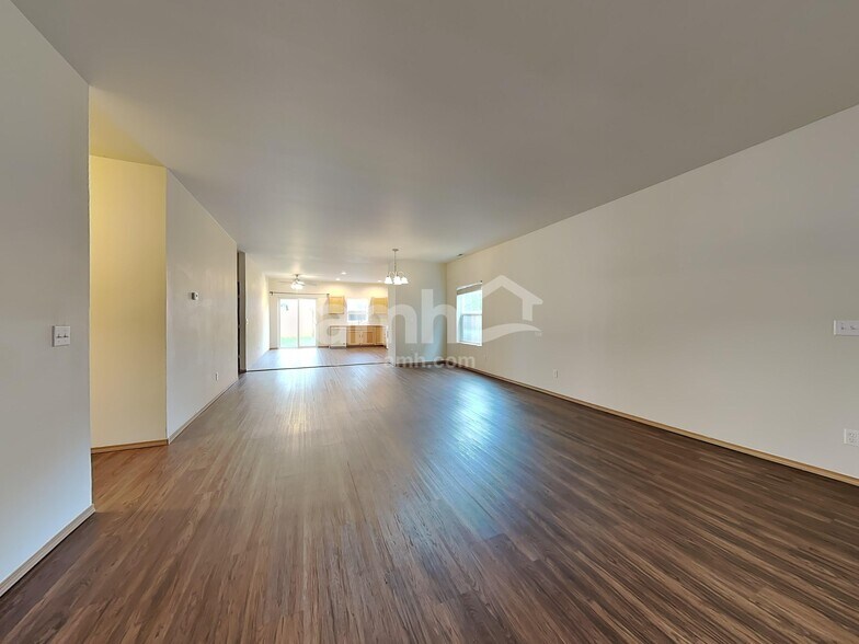 Building Photo - 11102 179th Ave Ct E