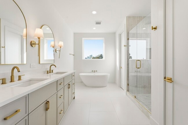 Building Photo - 3828 Wilmer St