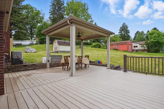 Building Photo - 5849 Wilson Dr