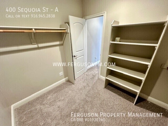 Building Photo - 400 Sequoia St