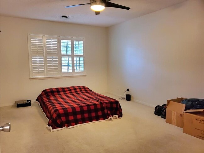 Building Photo - 2700 Bellefontaine-