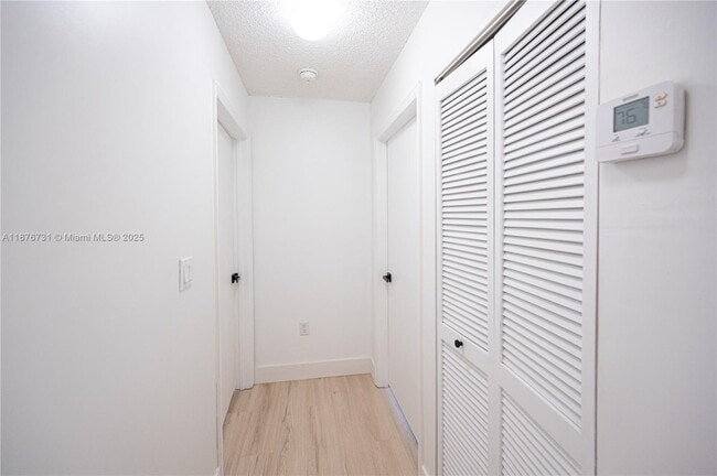 Building Photo - 5265 NW 112th Ave