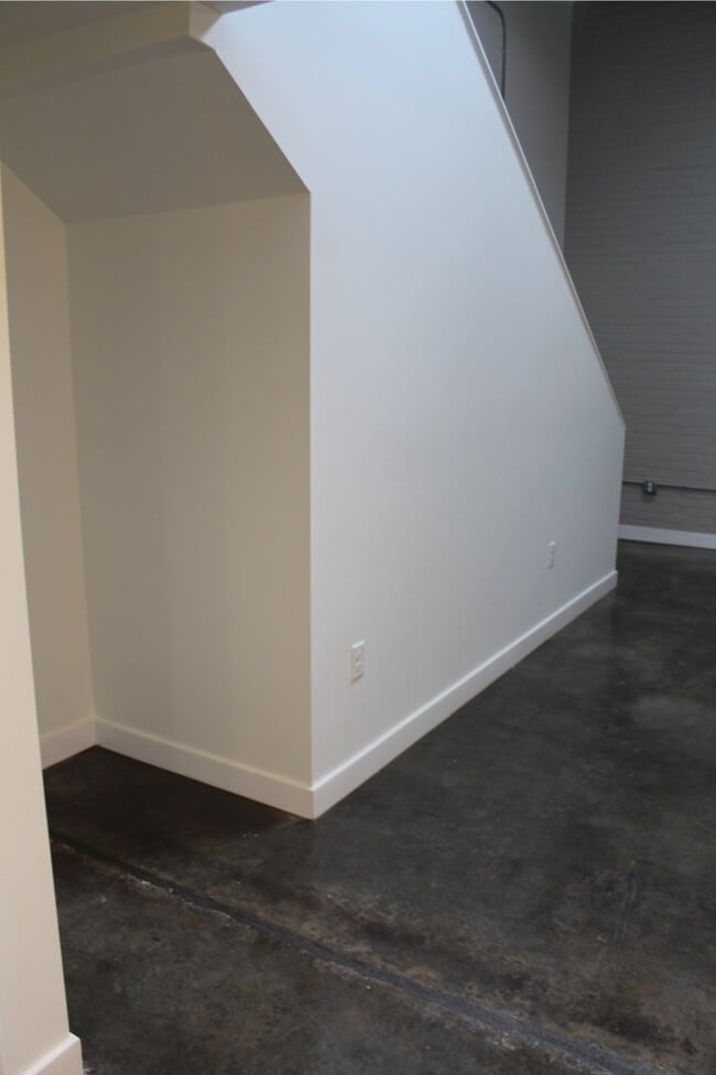 Building Photo - 408 Wellons St