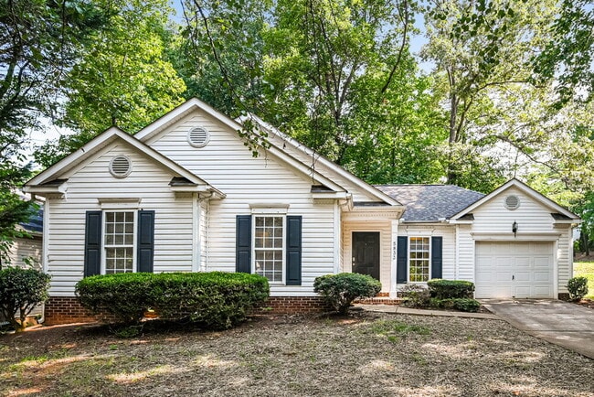 Building Photo - 5833 Lawn Meadow Dr