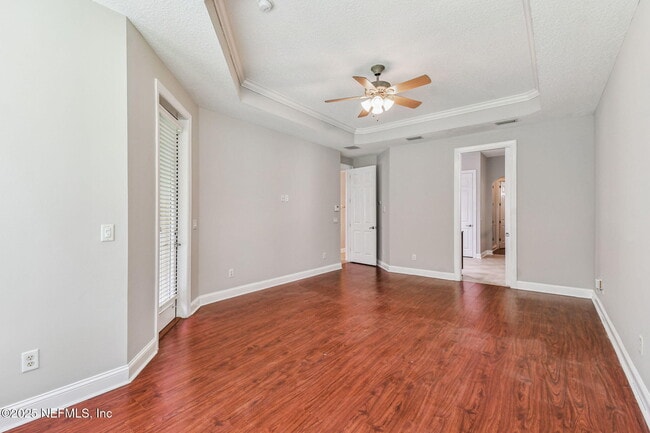 Building Photo - 263 Stonewell Dr
