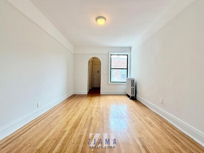 Building Photo - 2 bedroom in BROOKLYN NY 11226