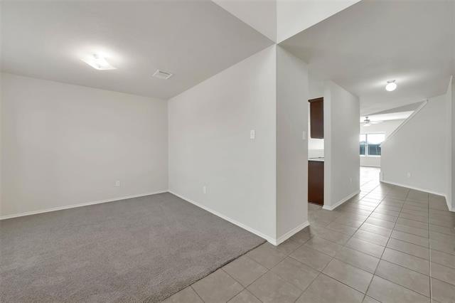 Building Photo - 2133 Meadow View Dr