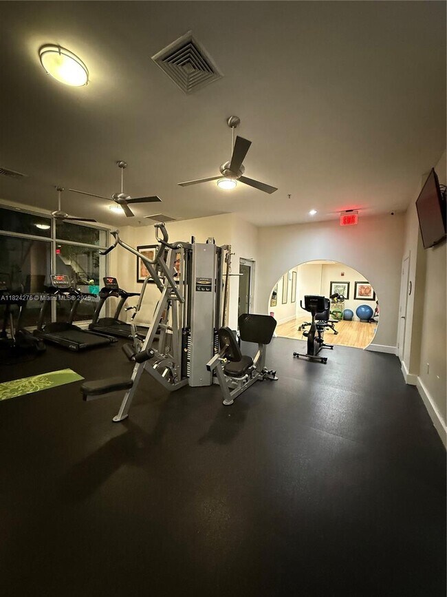 Building Photo - 1830 Radius Dr