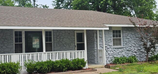 Primary Photo - Amazing house to call home.