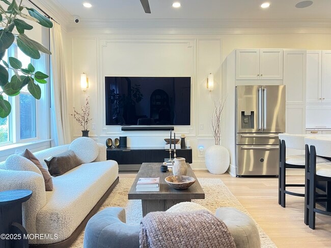 Building Photo - 164 Glenwood Ave