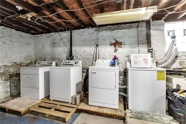 Building Photo - 159 Huntington Ave