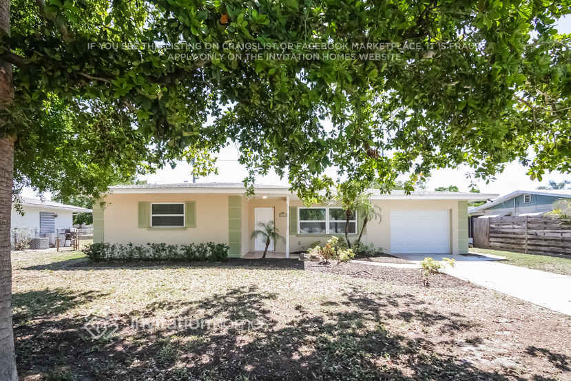 Primary Photo - 3403 Cambridge Dr W