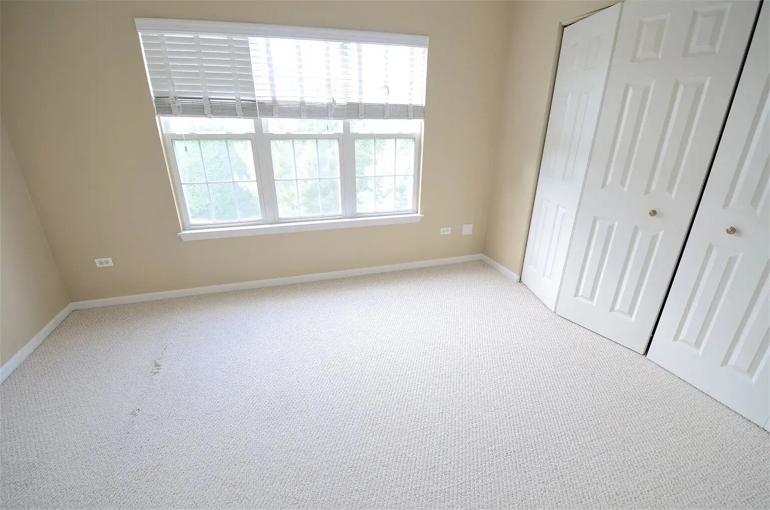 Building Photo - 2227 Waterleaf Ct