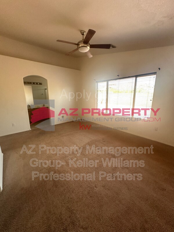 Building Photo - 18221 N 147th Dr