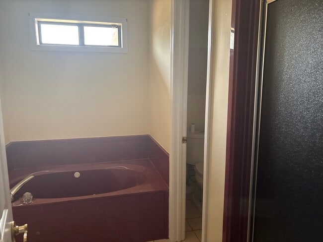 Building Photo - 375 Plum Tree Cir