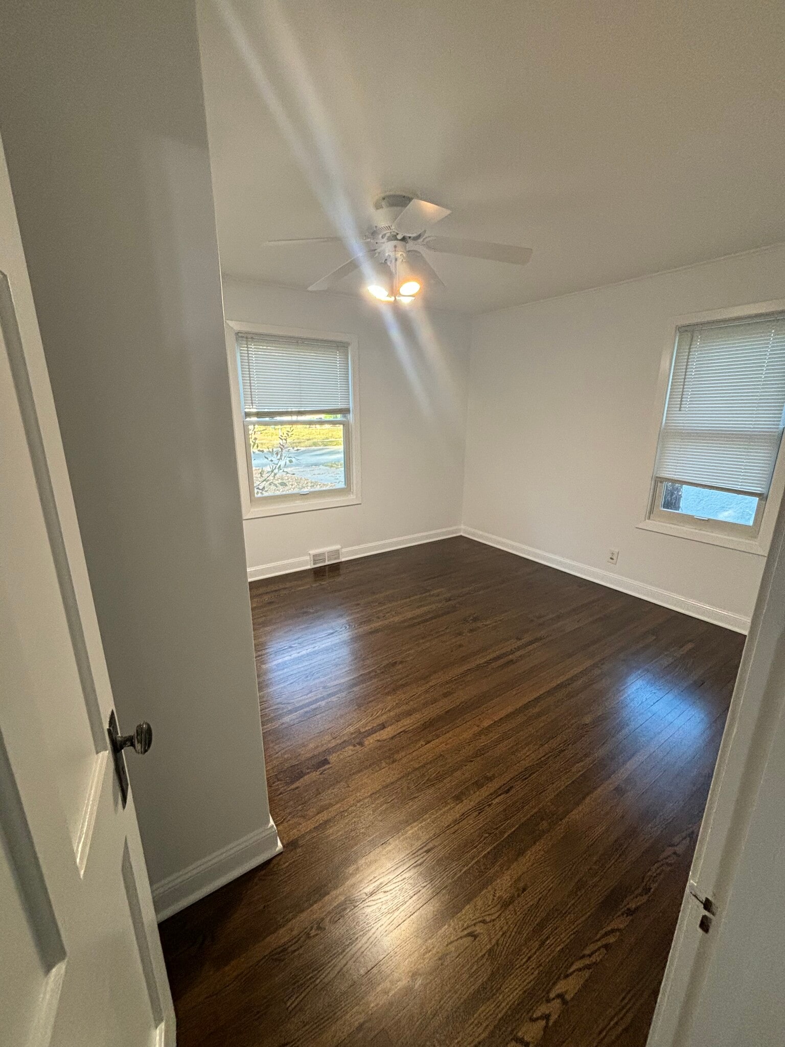 Building Photo - 2813 Pennsylvania Ave S