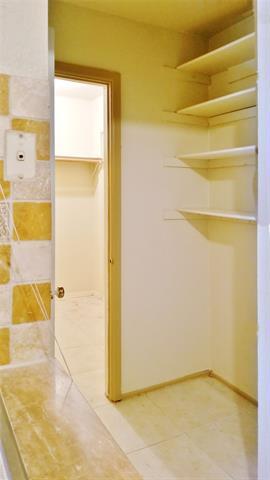 Building Photo - 8224 Campanella Dr