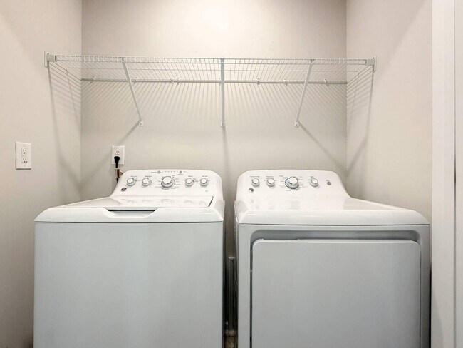 Building Photo - 1281 Herb Garden Way