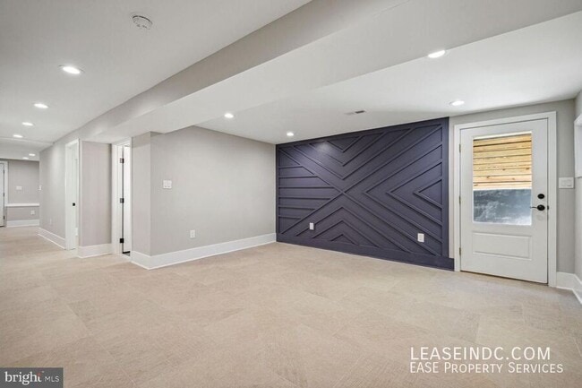 Building Photo - 4012 5th St NW