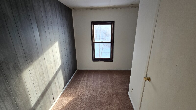 Building Photo - 336 2nd Ave S