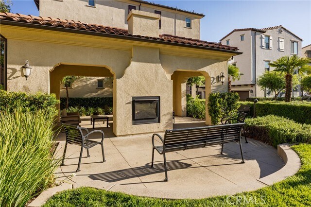 Building Photo - 21412 Dahlia Ct