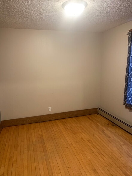 Building Photo - 720 12th St N