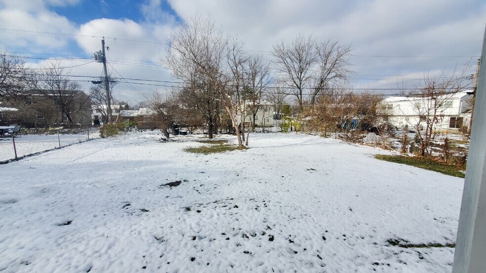 Building Photo - 1364 Karahill Dr