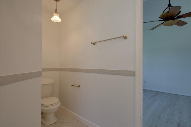 Building Photo - 15803 Pryor Dr
