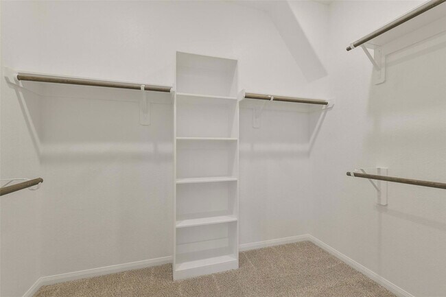 Building Photo - 17418 Rosette Grass Dr