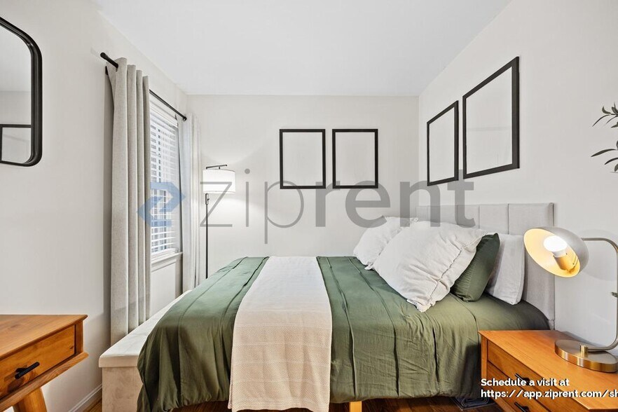 Building Photo - 1183 N Vernon St