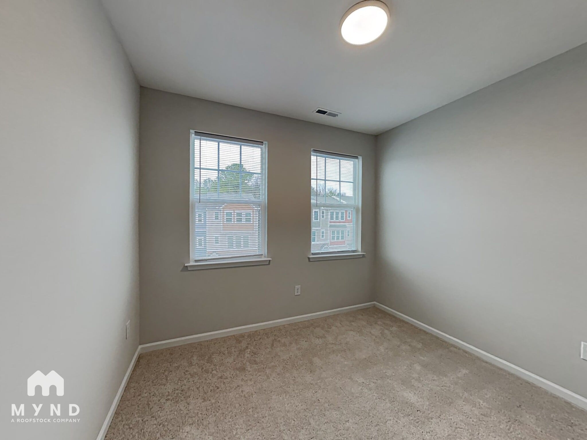 Building Photo - 1236 Commack Dr