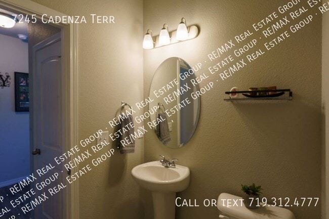 Building Photo - 7245 Cadenza Ter