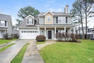 Building Photo - 60 Roxbury Ln