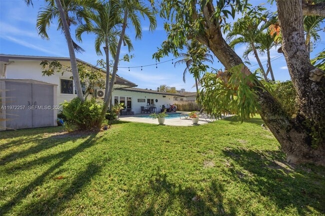 Building Photo - 1871 NE 186th St