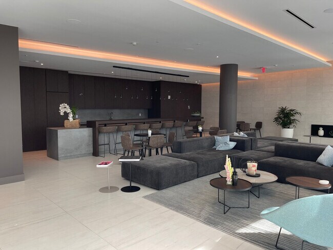 Building Photo - 3801 Biscayne Blvd