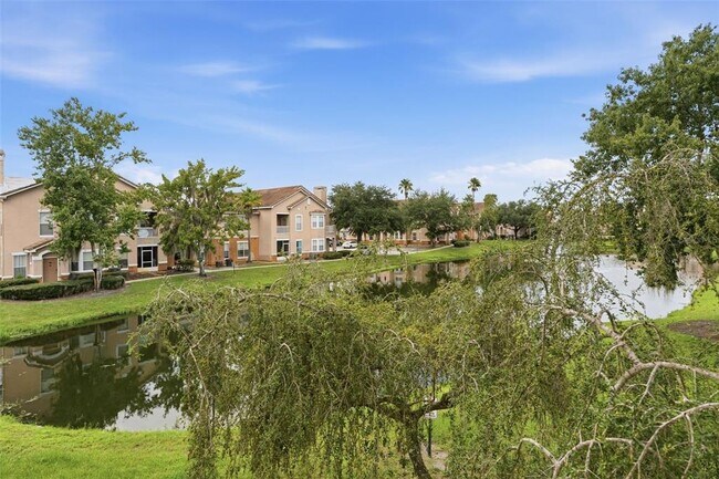 Building Photo - 10436 Villa View Cir