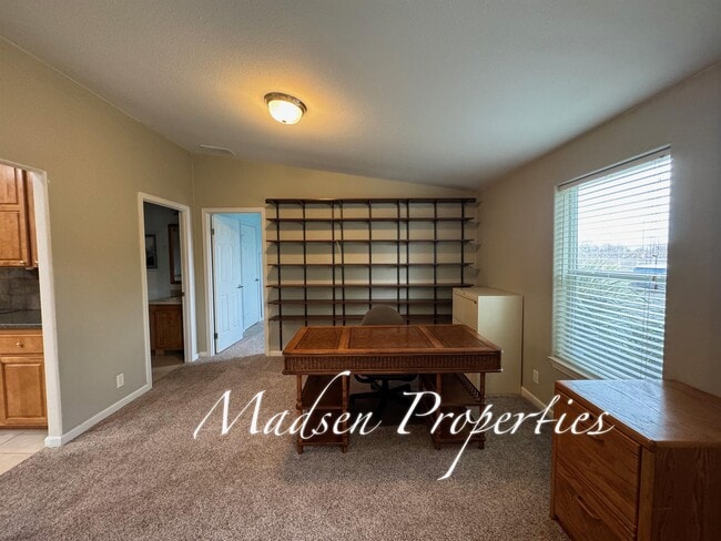Building Photo - 15451 Cana Pine Creek Rd