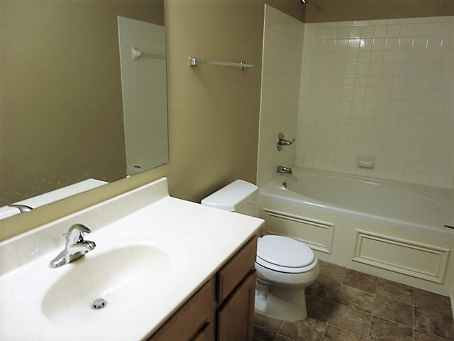 Building Photo - 7910 Palmaro Cir