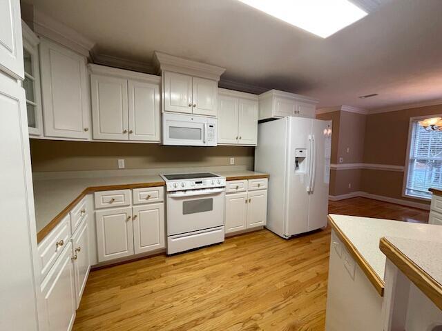 Building Photo - 854 Starbuck Dr