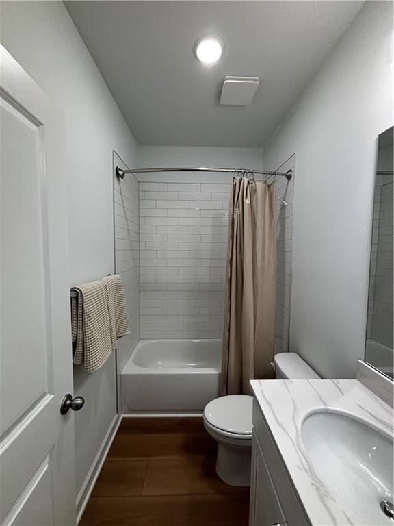 Building Photo - 303 Frasier St SE