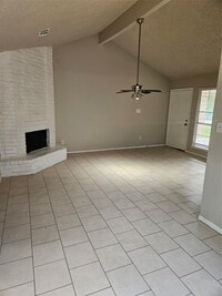 Building Photo - 10111 Wild Hollow Ln