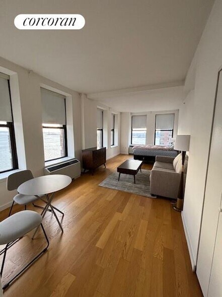 Building Photo - 1 West St