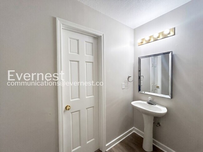 Building Photo - 1664 Joy Blvd