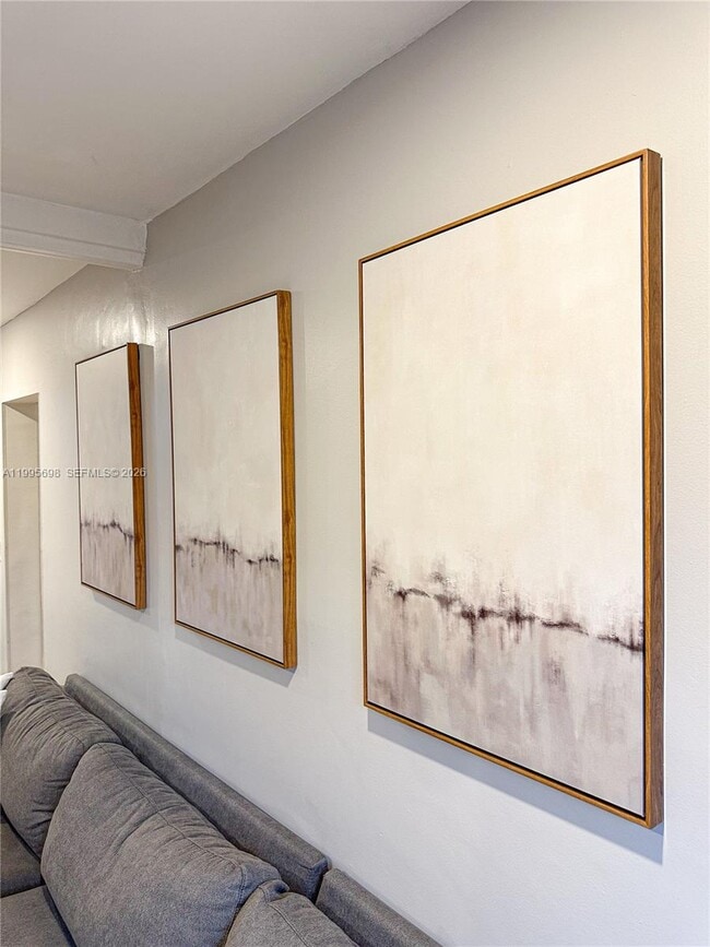 Building Photo - 174 NE 55th St